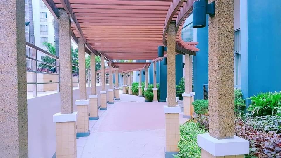 One Palm Tree Villas Condo Across Naia Terminal 3 Manila Dış mekan fotoğraf