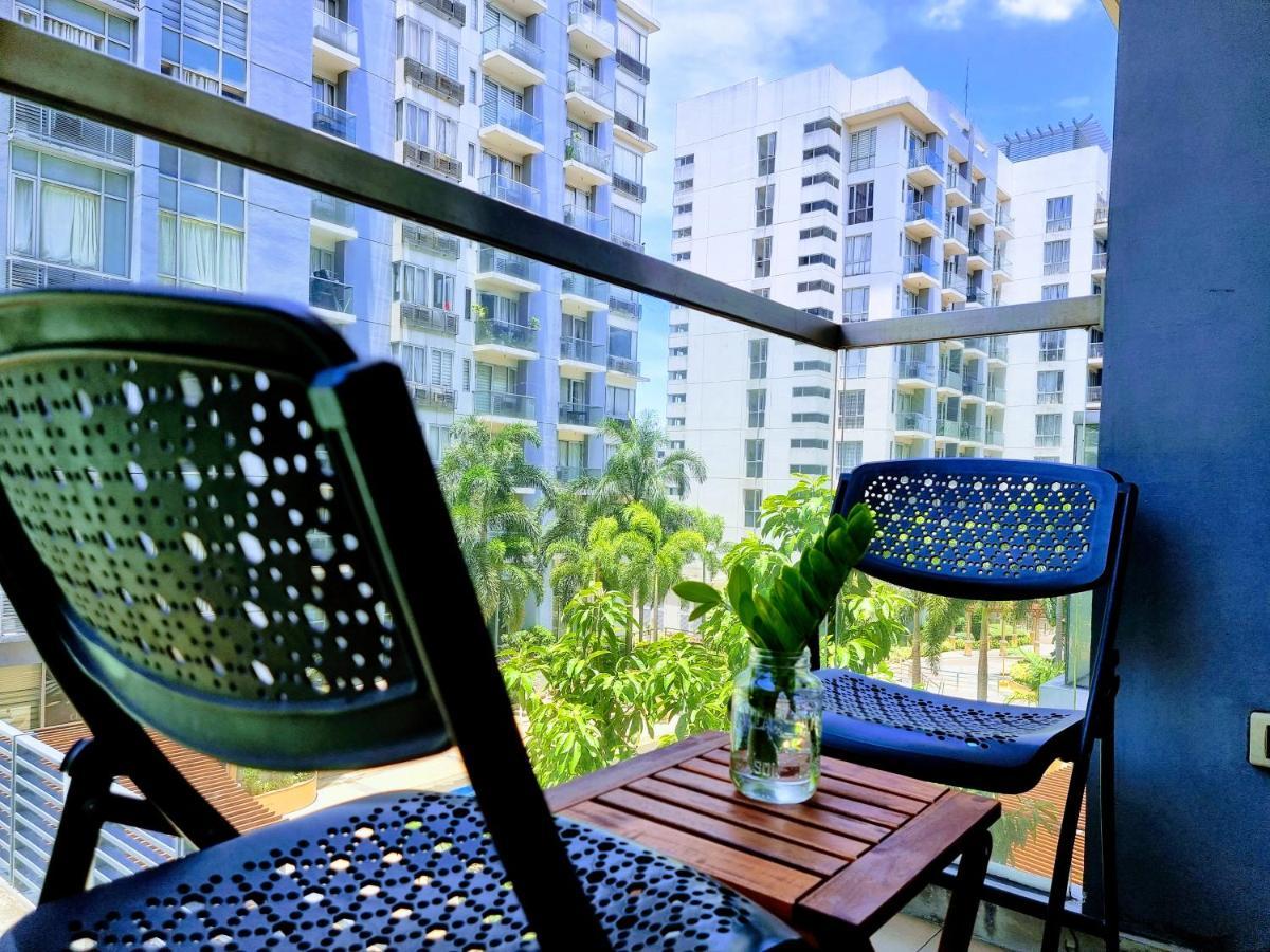 One Palm Tree Villas Condo Across Naia Terminal 3 Manila Dış mekan fotoğraf