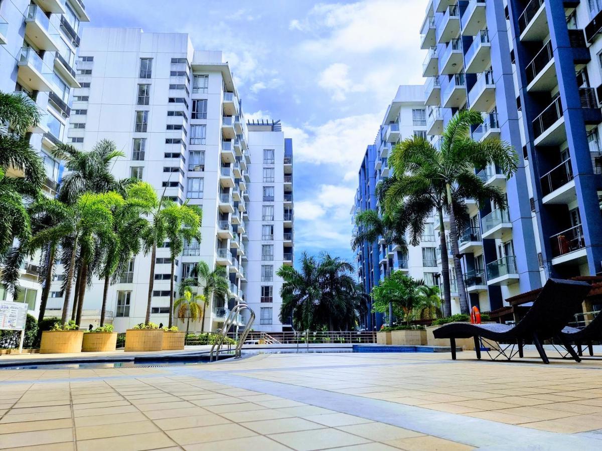 One Palm Tree Villas Condo Across Naia Terminal 3 Manila Dış mekan fotoğraf